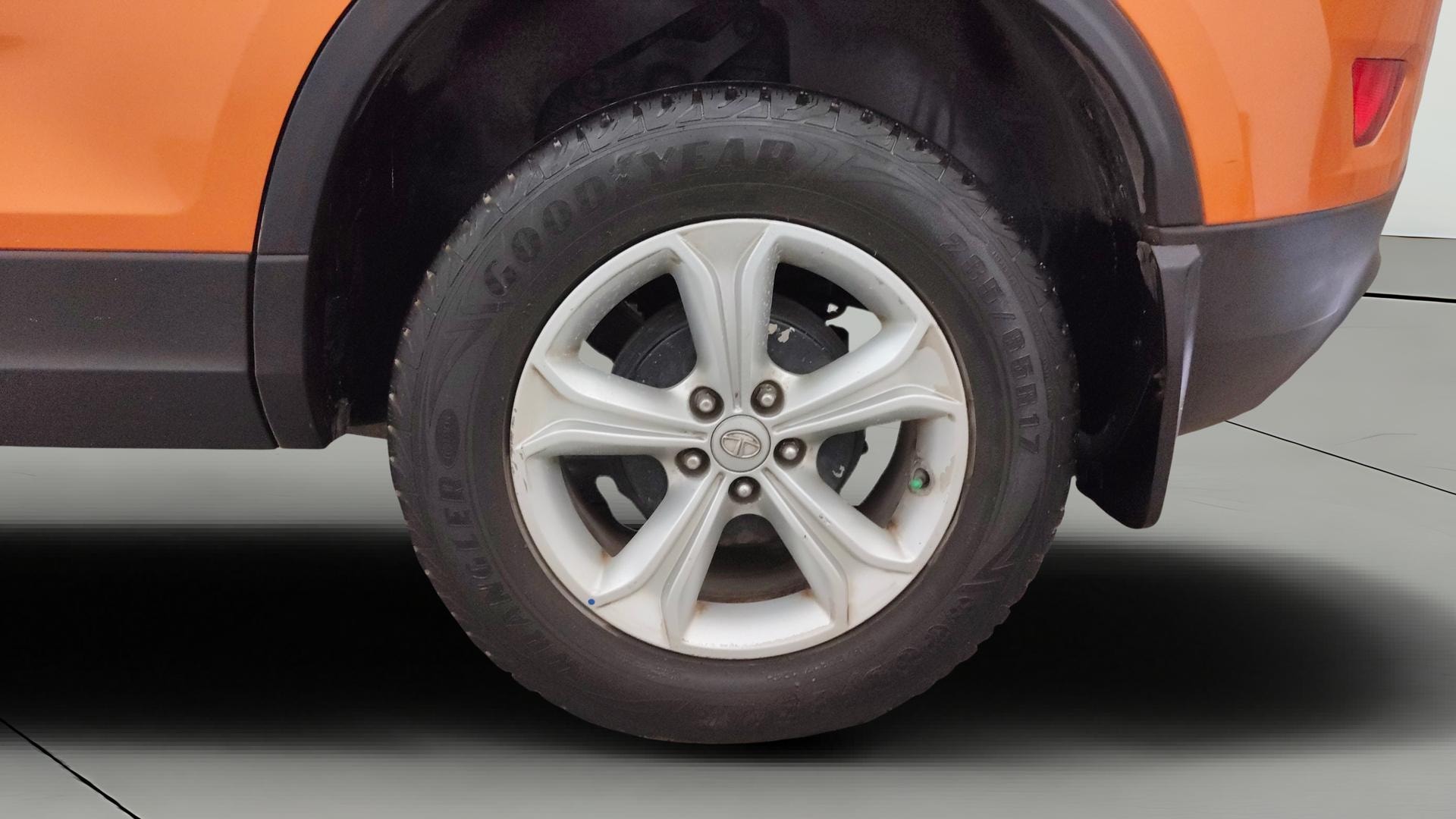 View 2019 Tata Harrier XE Image 12 Used 2019 Tata Harrier XE Image 12