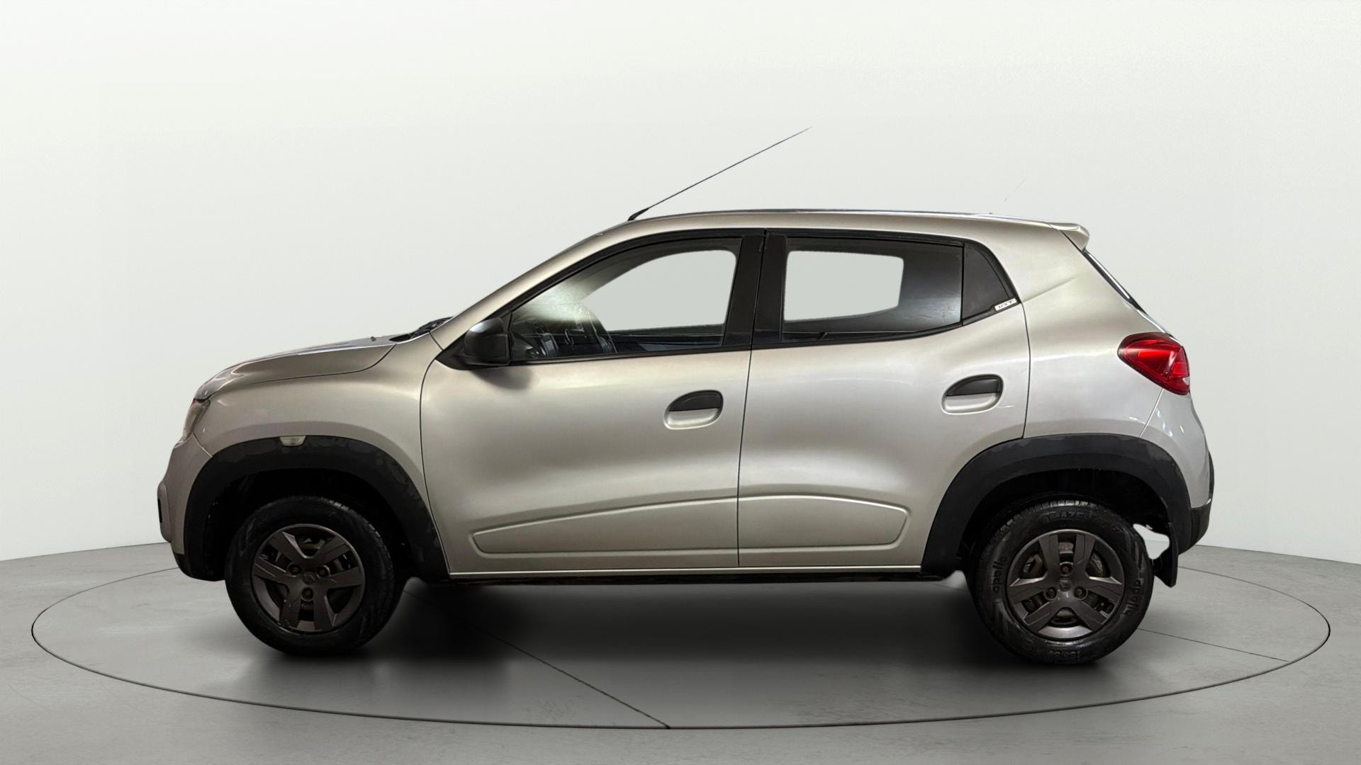 View 2016 Renault Kwid RXL 1.0 BS IV Image 5 Used 2016 Renault Kwid RXL 1.0 BS IV Image 5
