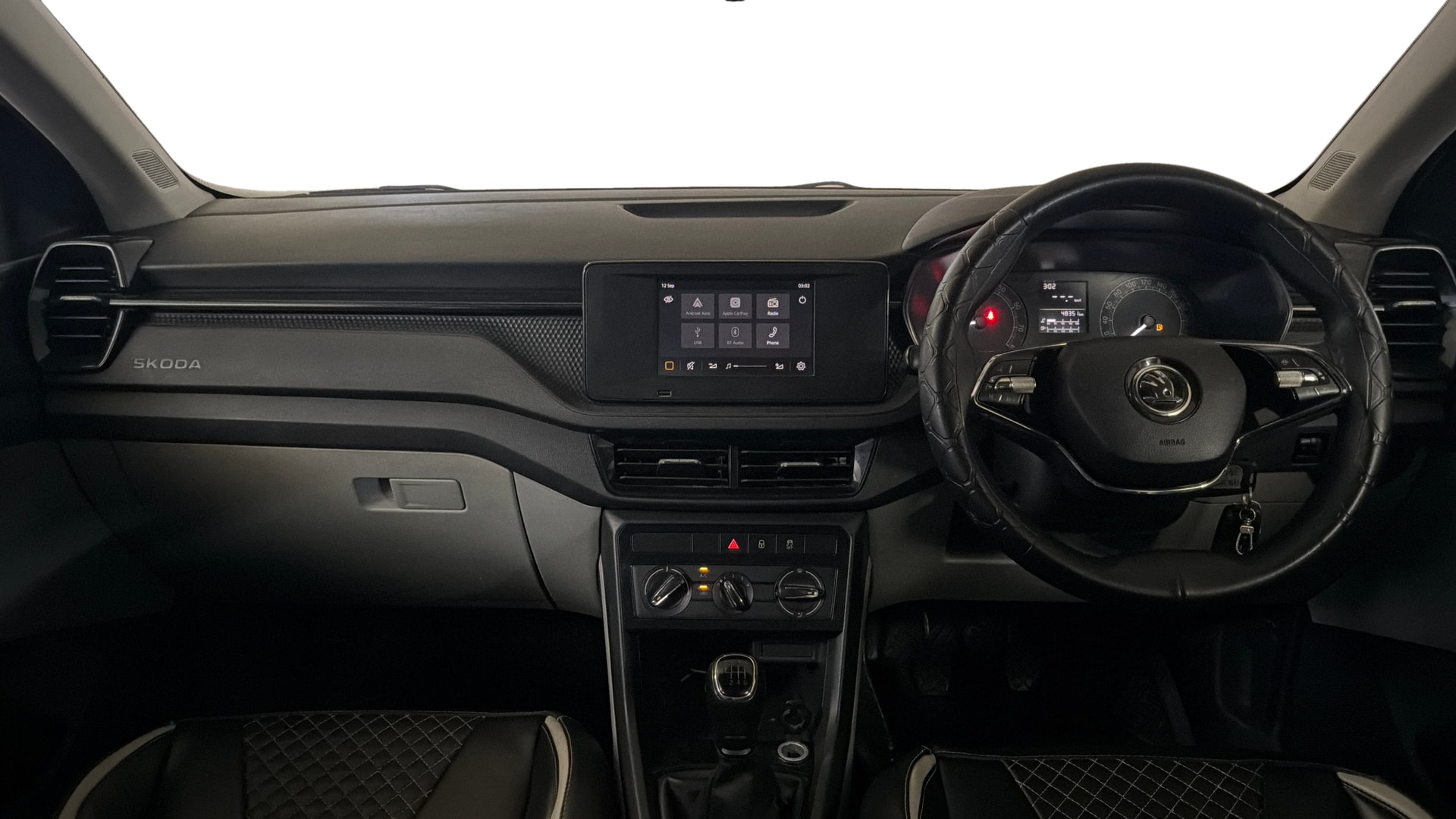 View 2022 Skoda Kushaq Active 1.0 TSI MT Image 15 Used 2022 Skoda Kushaq Active 1.0 TSI MT Image 15