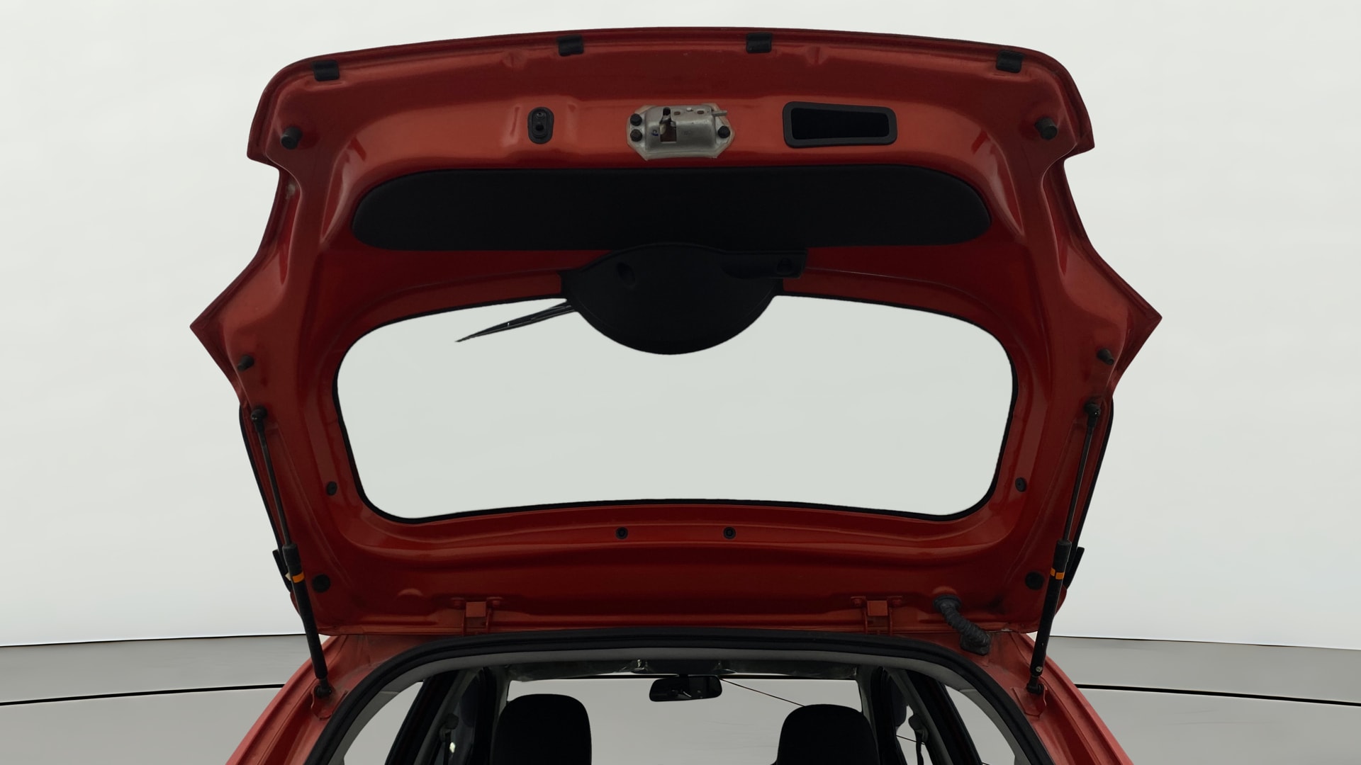 View 2021 Tata Tiago Revotorq XB Image 16 Used 2021 Tata Tiago Revotorq XB Image 16