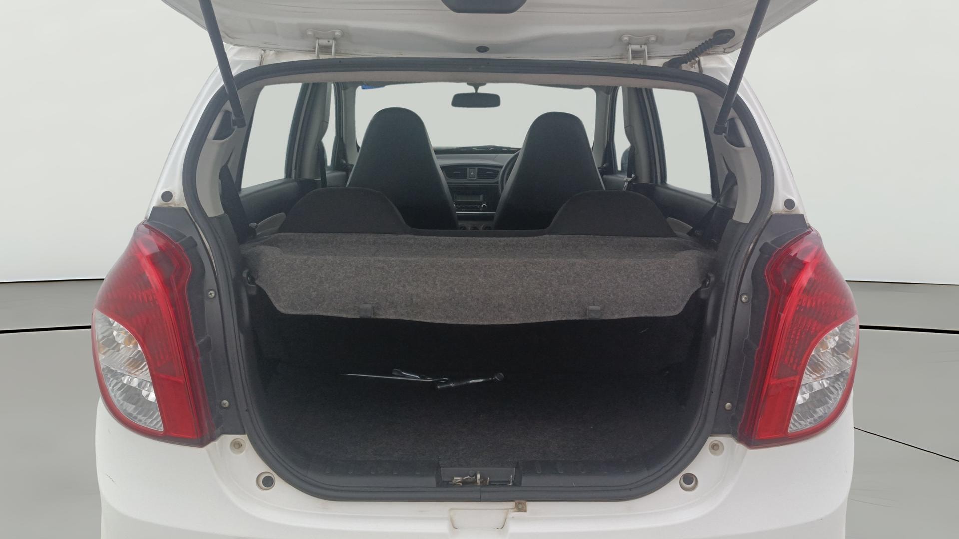 View 2021 Maruti Suzuki 1000 Base Variant Image 36 Used 2021 Maruti Suzuki 1000 Base Variant Image 36
