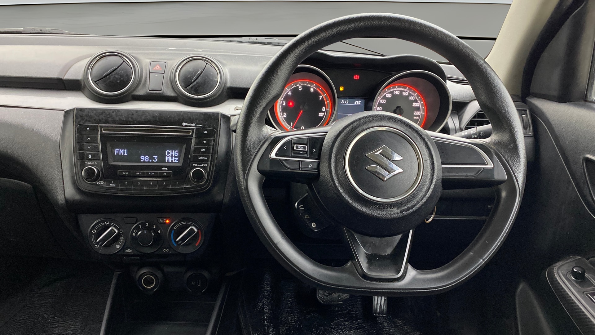 View 2019 Maruti Suzuki 1000 Base Variant Image 20 Used 2019 Maruti Suzuki 1000 Base Variant Image 20