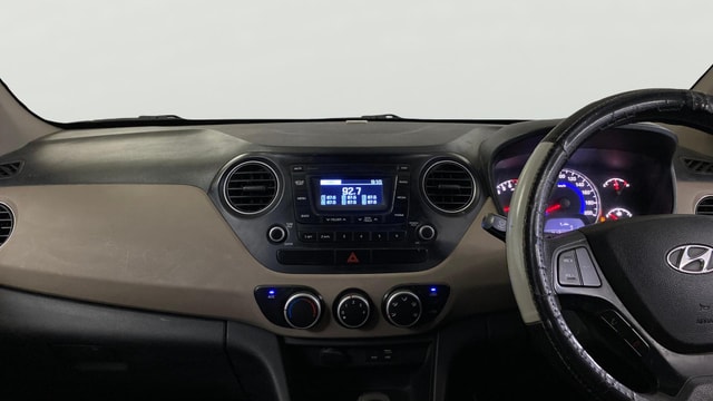 View Hyundai Grand i10 Image 17 Used Hyundai Grand i10 Image 17