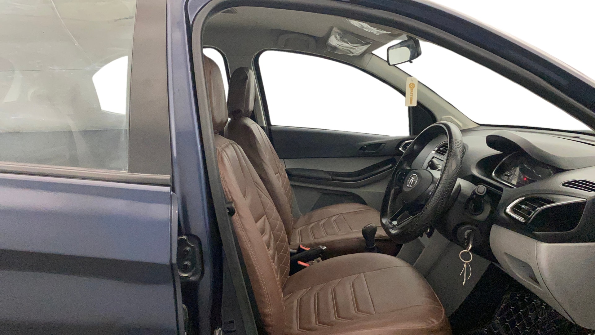 Used 2022 Tata Tiago Used 2022 Tata Tiago
