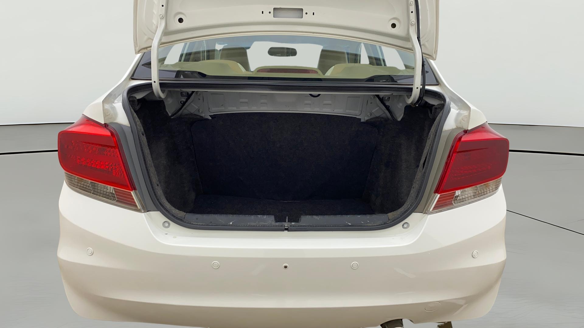 View 2013 Honda Amaze E MT Petrol BS IV Image 38 Used 2013 Honda Amaze E MT Petrol BS IV Image 38