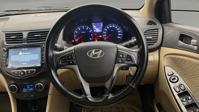 View Hyundai Verna Image 20 Used Hyundai Verna Image 20