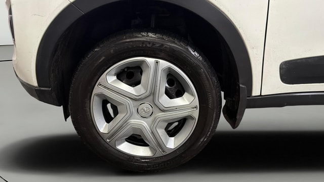 View Tata Nexon Image 27 Used Tata Nexon Image 27