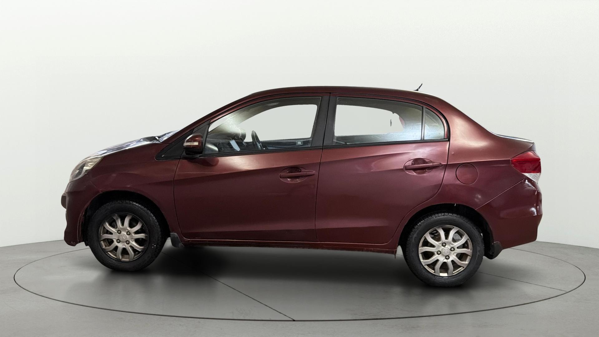 View 2014 Honda Amaze E MT Petrol BS IV Image 5 Used 2014 Honda Amaze E MT Petrol BS IV Image 5