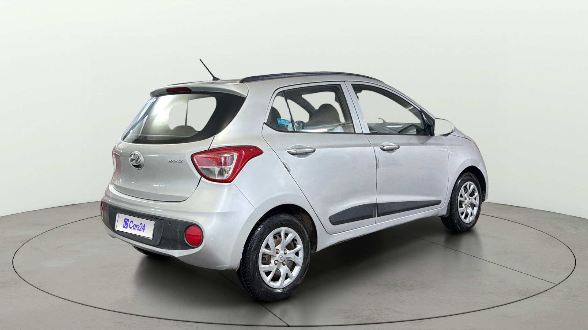 Used 2018 Hyundai Grand i10 Used 2018 Hyundai Grand i10