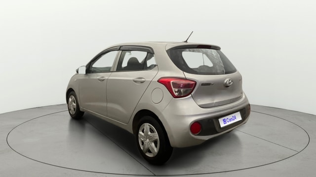 View Hyundai Grand i10 Image 2 Used Hyundai Grand i10 Image 2