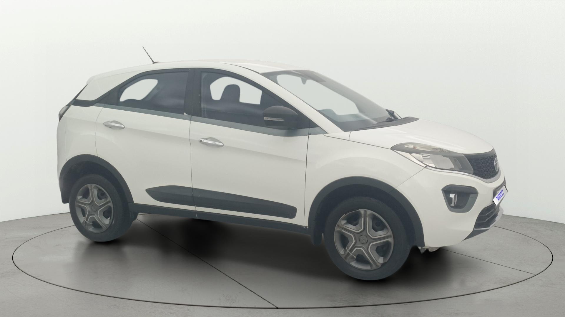 Used 2018 Tata Nexon Used 2018 Tata Nexon