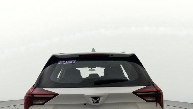 View Mahindra XUV700 Image 4 Used Mahindra XUV700 Image 4