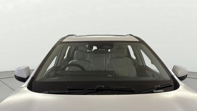 View Mahindra XUV700 Image 39 Used Mahindra XUV700 Image 39