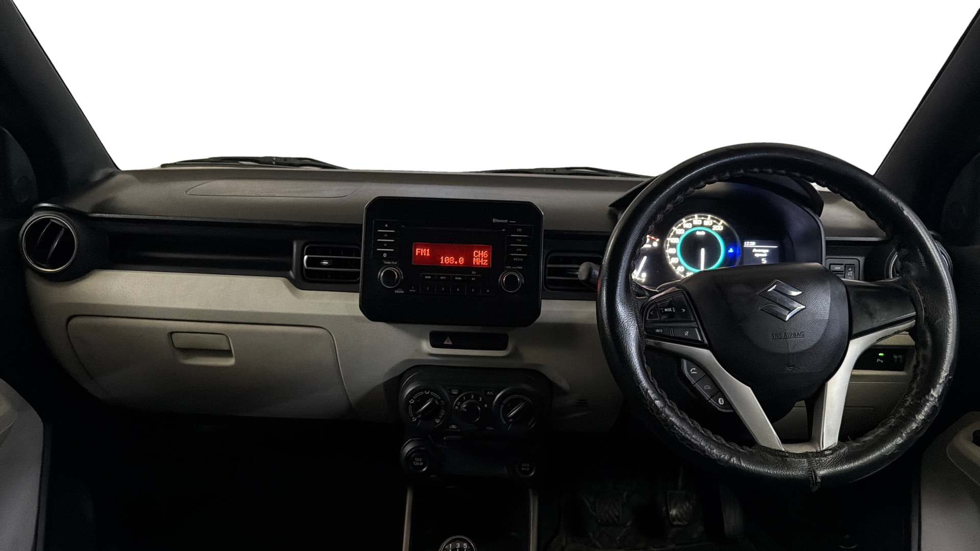 View 2018 Maruti Suzuki 1000 Base Variant Image 15 Used 2018 Maruti Suzuki 1000 Base Variant Image 15