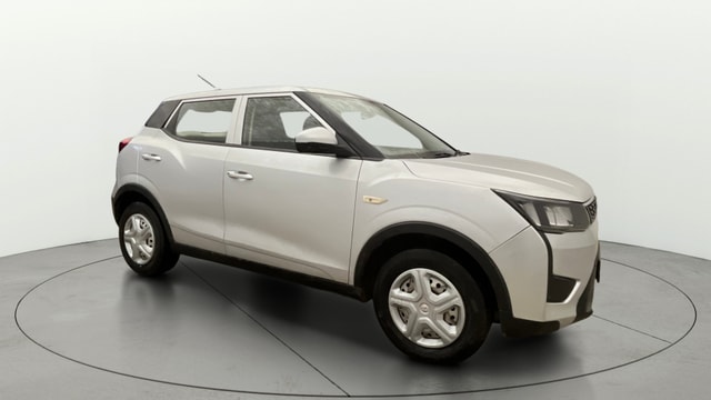View Mahindra XUV300 Image 13 Used Mahindra XUV300 Image 13