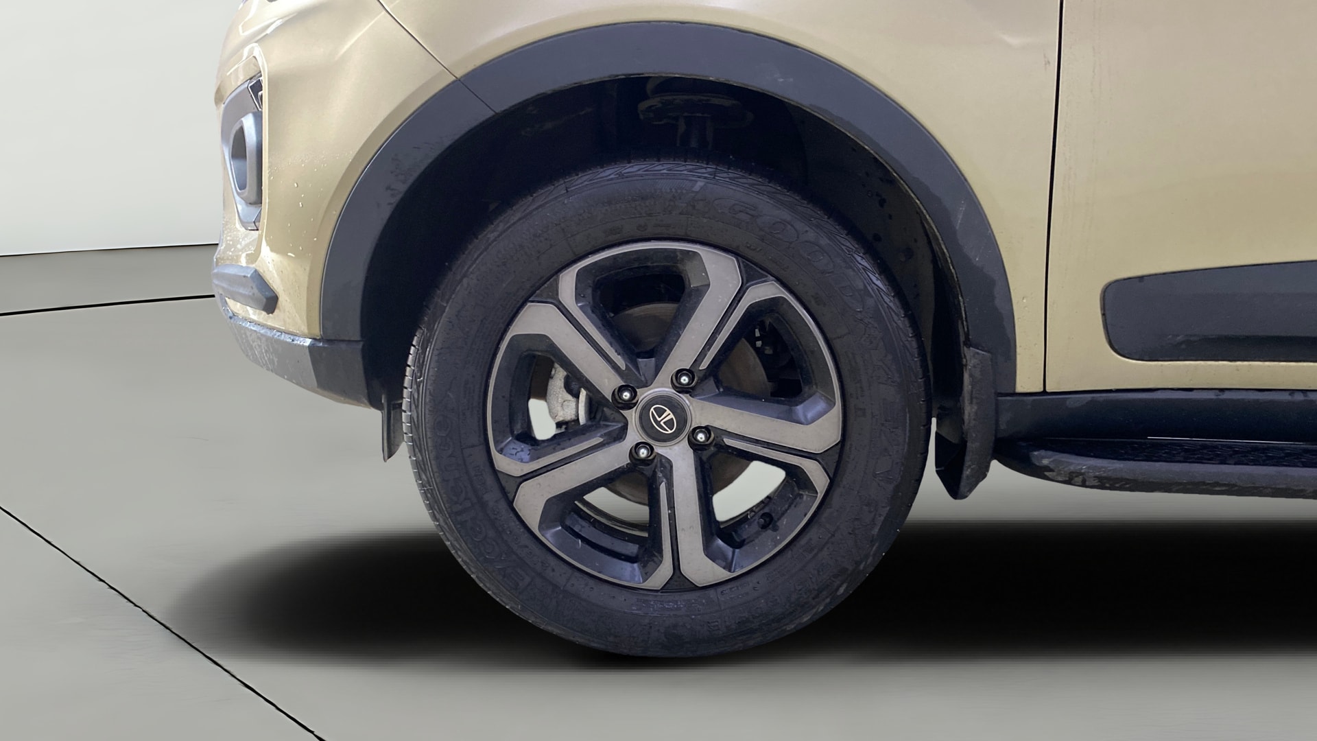 View 2022 Tata Nexon Revotron XE Image 29 Used 2022 Tata Nexon Revotron XE Image 29