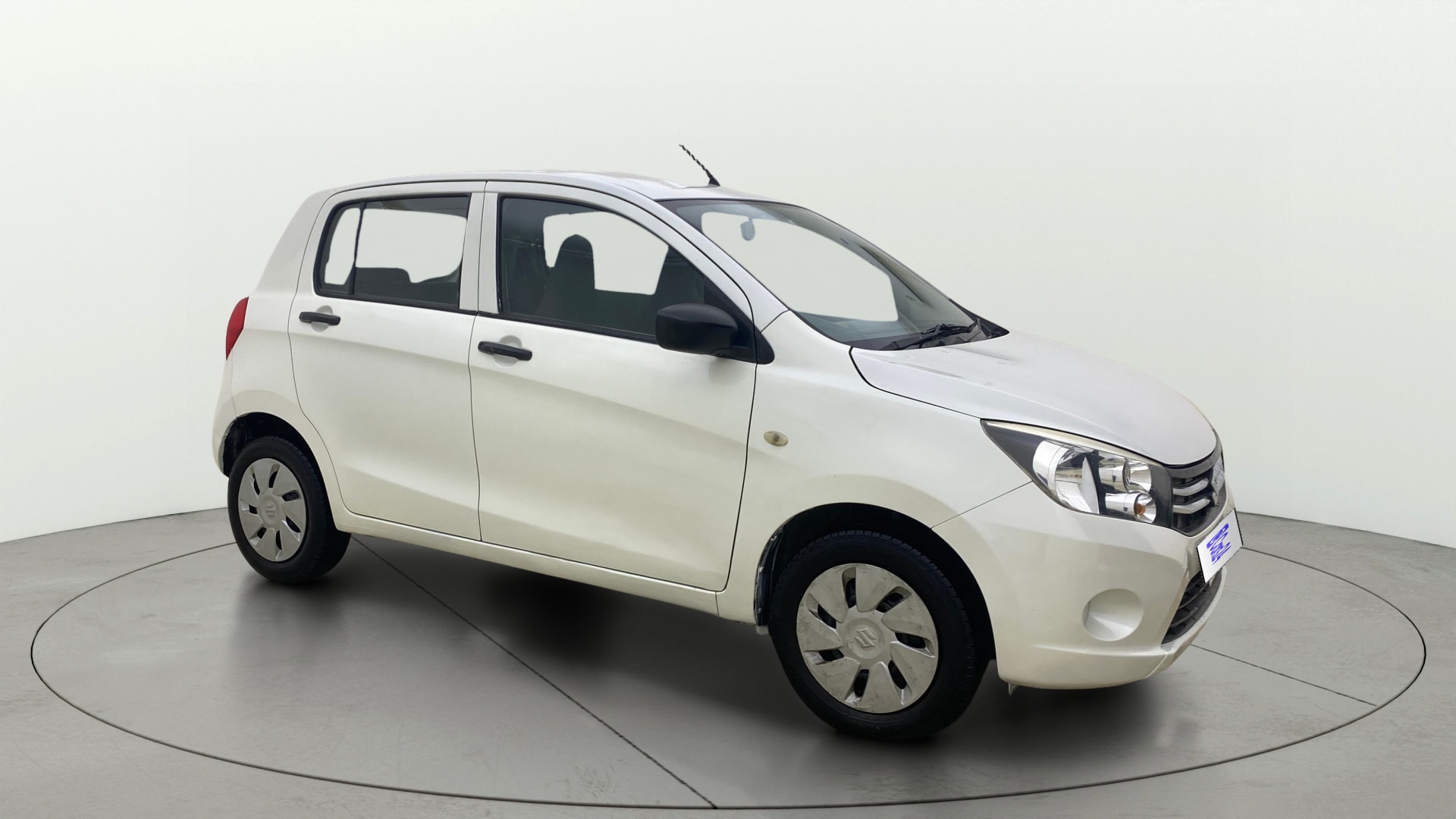 View 2017 Maruti Suzuki 1000 Base Variant Image 35 Used 2017 Maruti Suzuki 1000 Base Variant Image 35