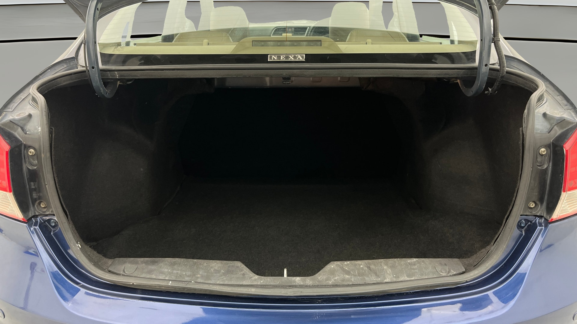 View 2018 Maruti Suzuki 1000 Base Variant Image 39 Used 2018 Maruti Suzuki 1000 Base Variant Image 39