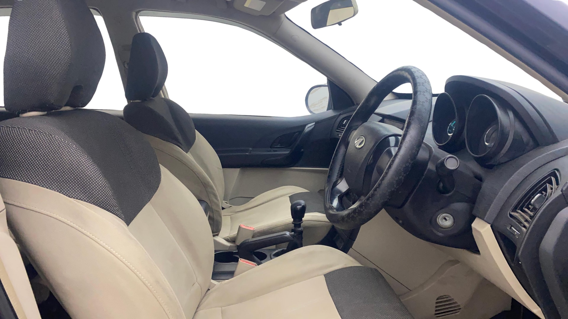 Used 2017 Mahindra XUV500 Used 2017 Mahindra XUV500