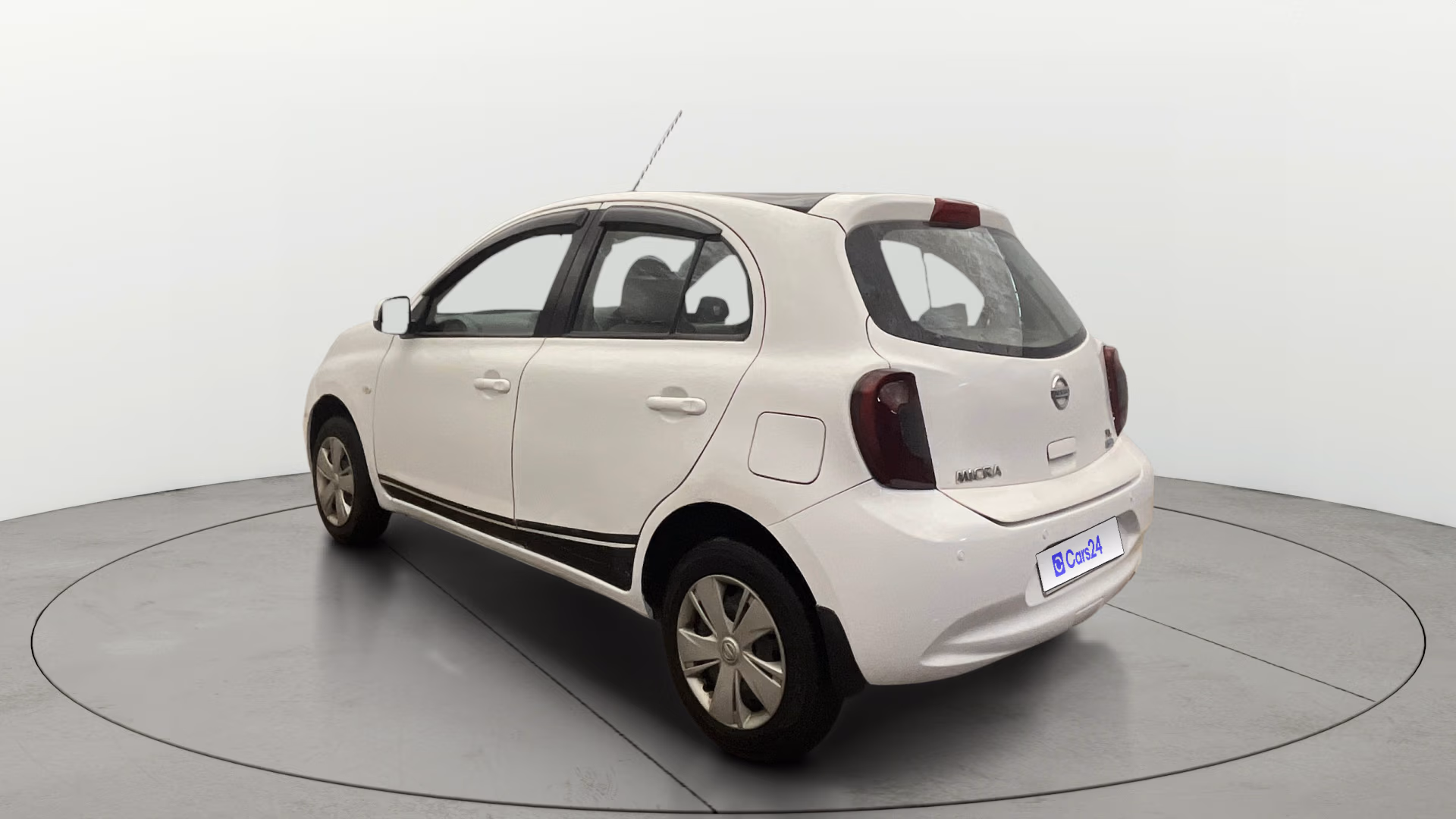 View 2015 Nissan Micra XL (CVT) Image 2 Used 2015 Nissan Micra XL (CVT) Image 2