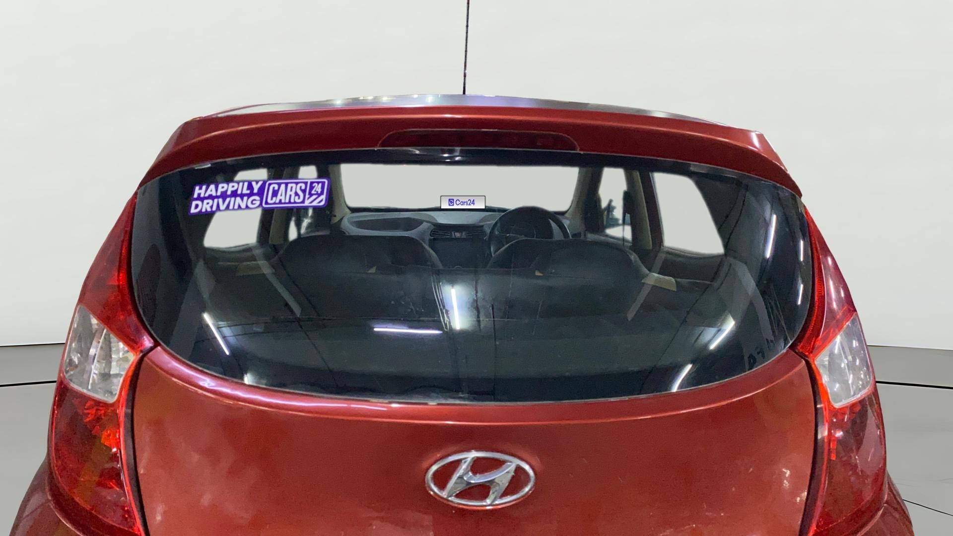 View 2013 Hyundai EON Magna Plus Image 3 Used 2013 Hyundai EON Magna Plus Image 3