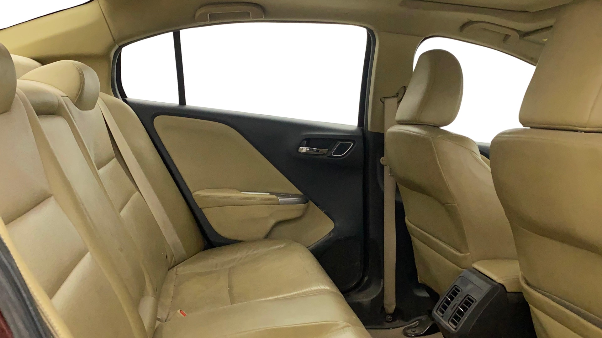 View 2018 Honda City ZX MT Diesel Anniversary Edition Image 36 Used 2018 Honda City ZX MT Diesel Anniversary Edition Image 36