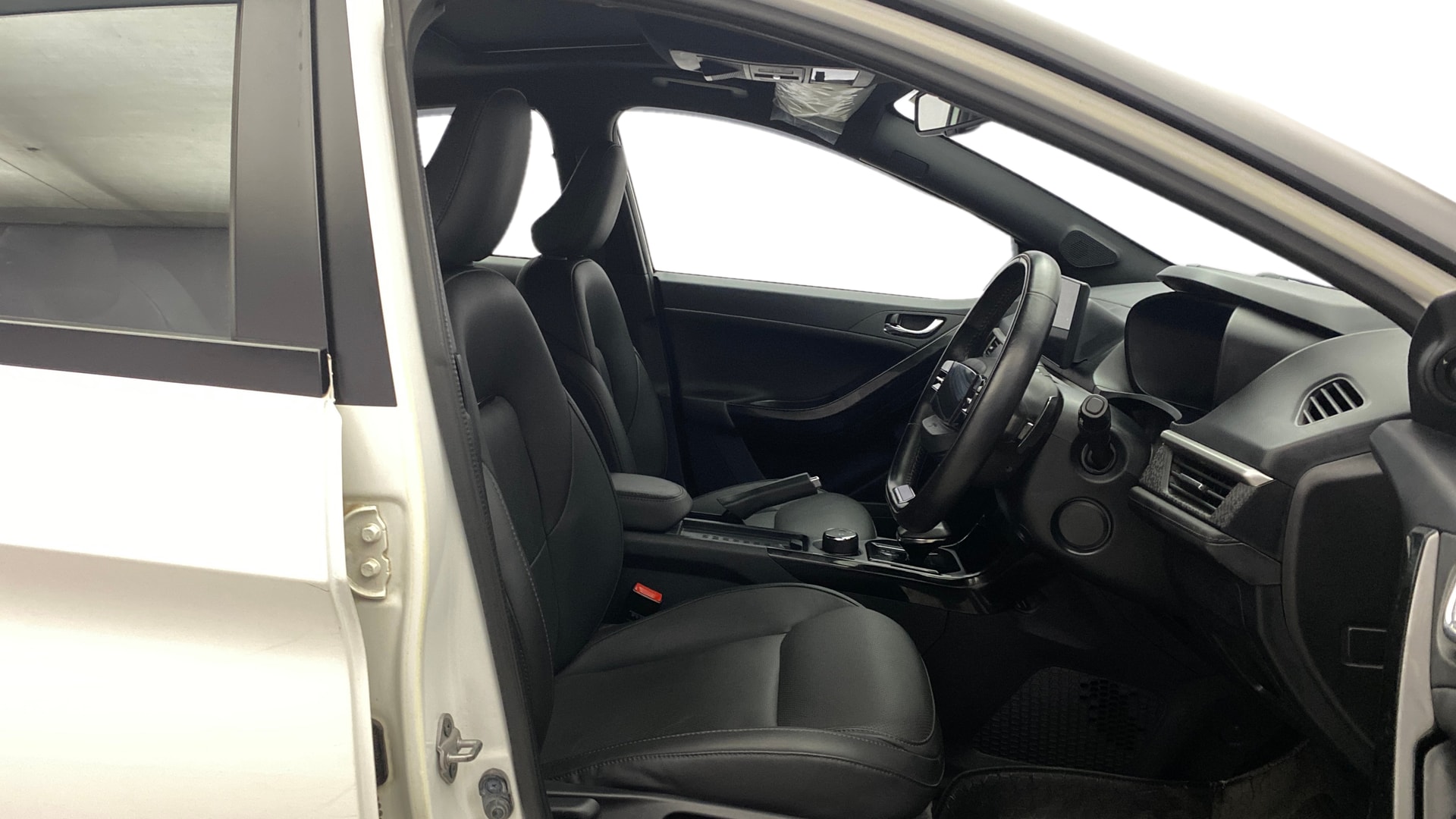 View 2024 Tata Nexon Revotron XE Image 27 Used 2024 Tata Nexon Revotron XE Image 27