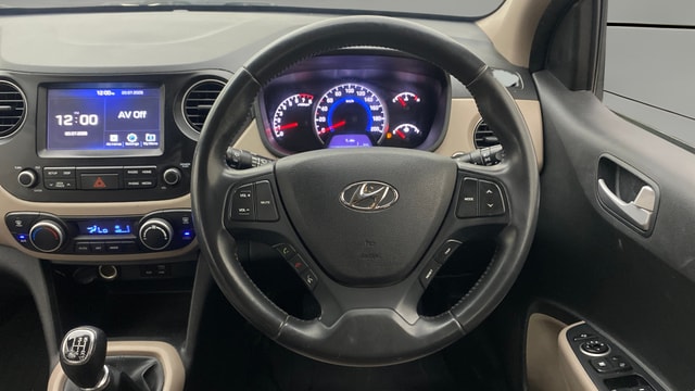 View Hyundai Grand i10 Image 20 Used Hyundai Grand i10 Image 20