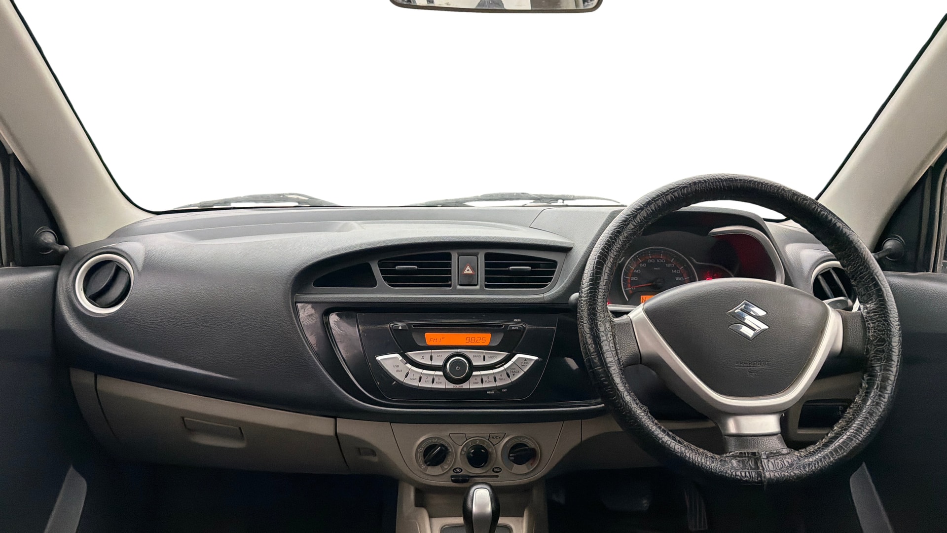 View 2019 Maruti Suzuki Alto K10 LX Image 15 Used 2019 Maruti Suzuki Alto K10 LX Image 15