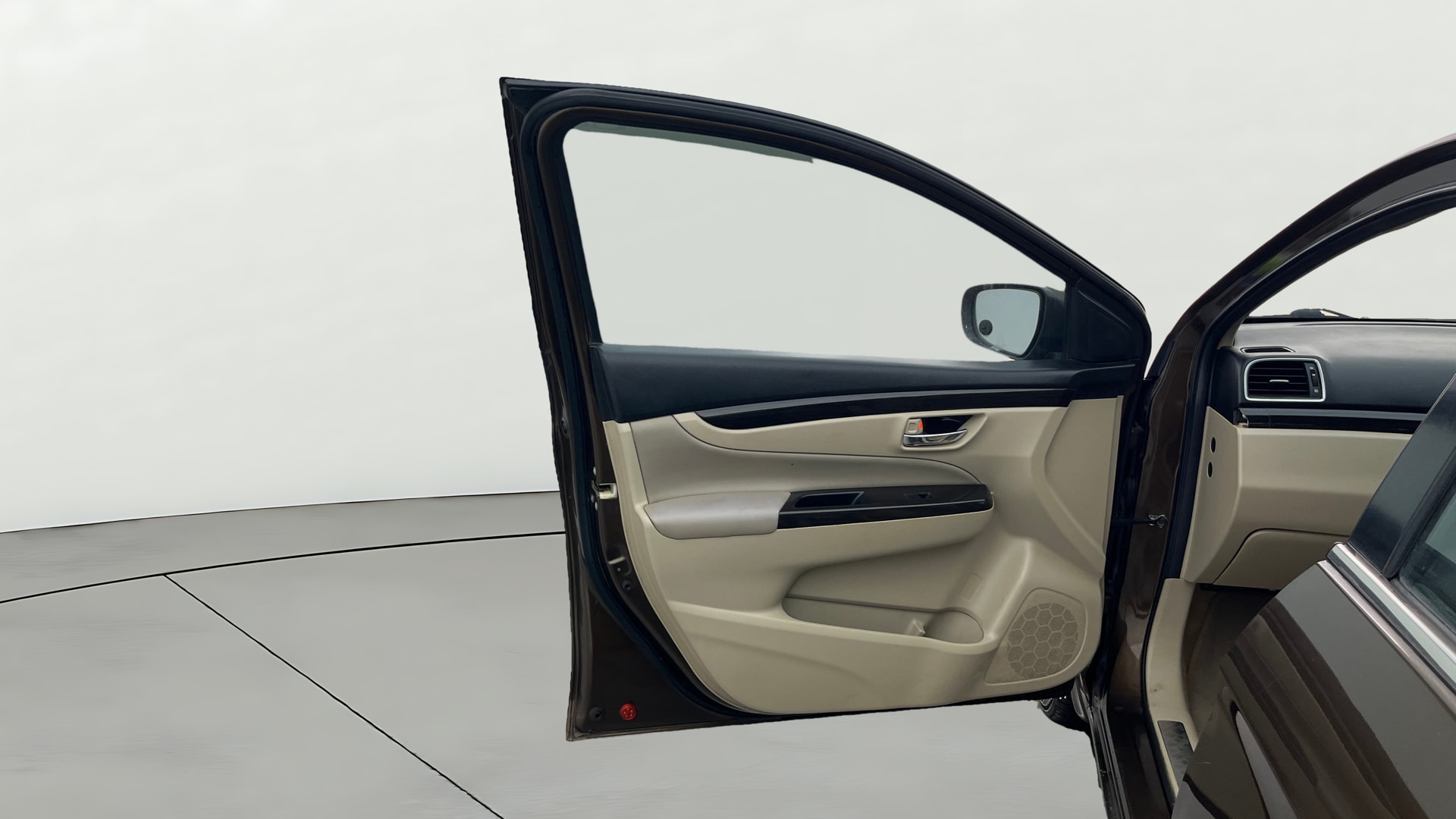 View 2017 Maruti Suzuki 1000 Base Variant Image 31 Used 2017 Maruti Suzuki 1000 Base Variant Image 31