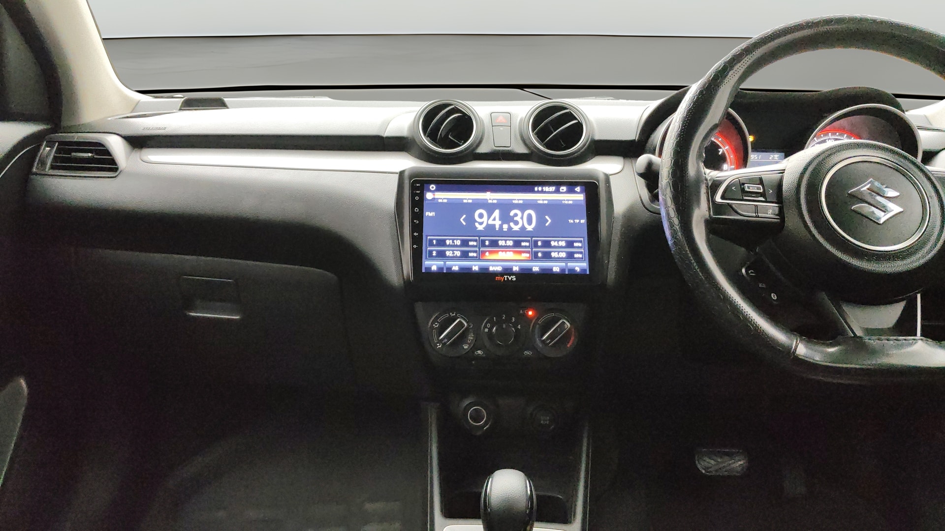 View 2018 Maruti Suzuki 1000 Base Variant Image 17 Used 2018 Maruti Suzuki 1000 Base Variant Image 17