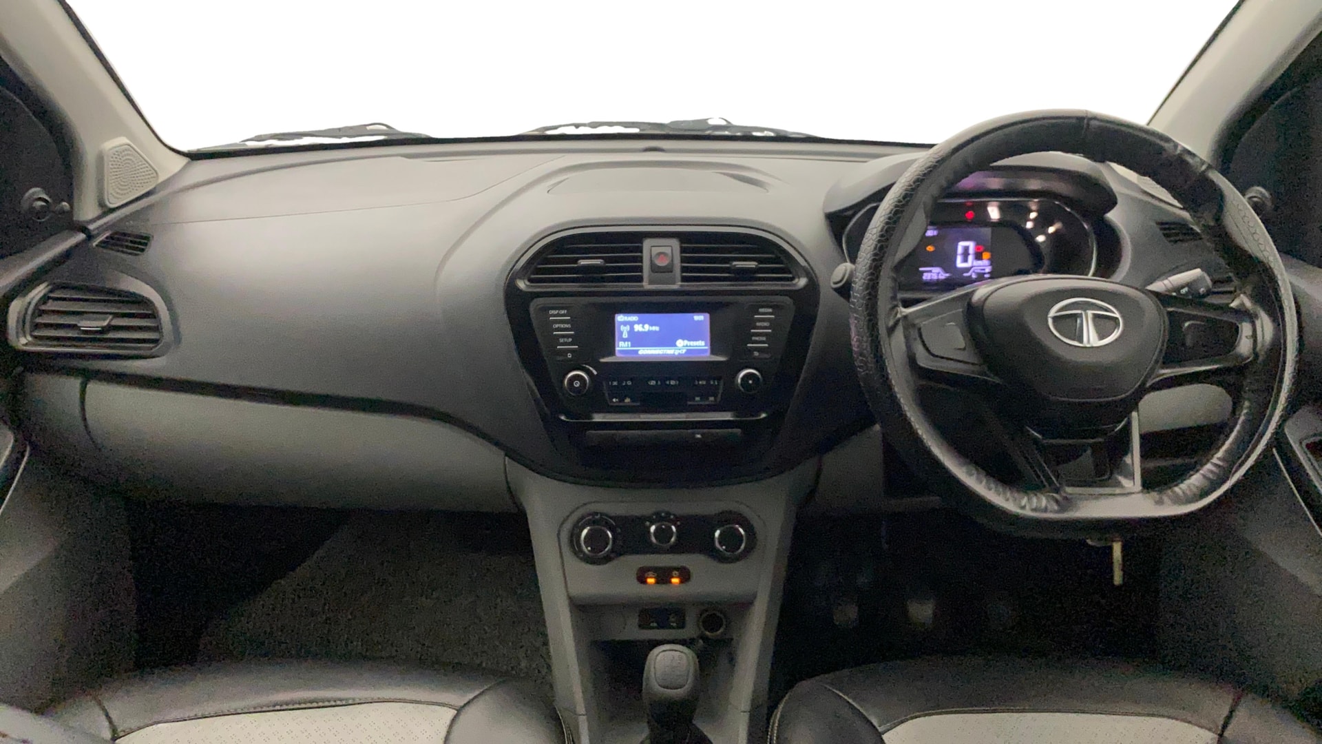 Used 2023 Tata Tiago Used 2023 Tata Tiago