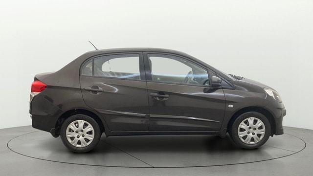 View Honda Amaze Image 8 Used Honda Amaze Image 8