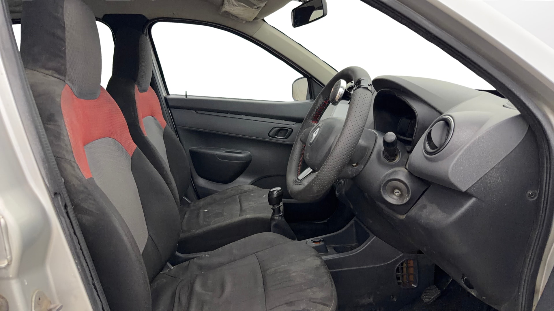 View 2016 Renault Kwid RXT 1.0 Image 26 Used 2016 Renault Kwid RXT 1.0 Image 26