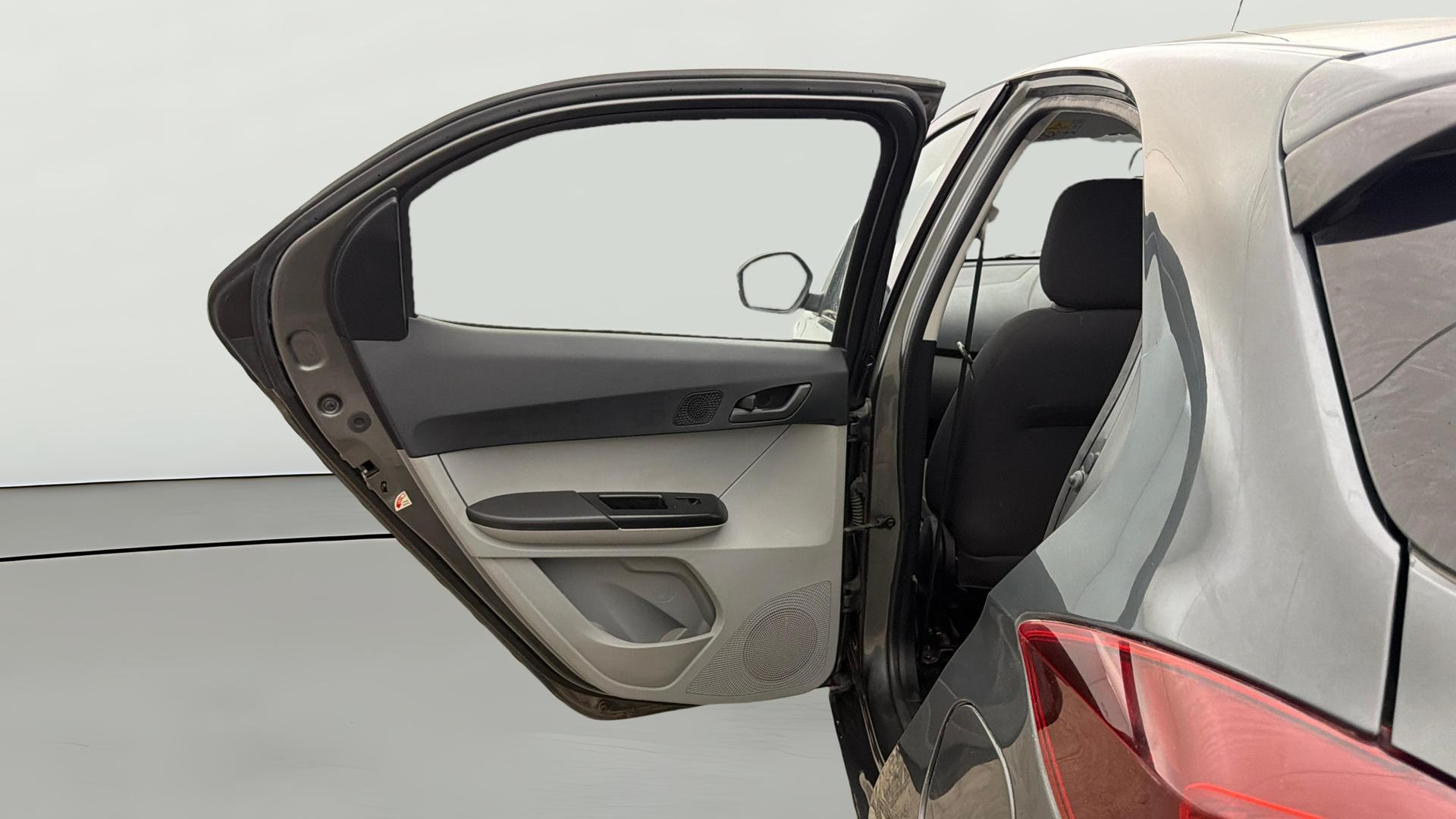 Used 2024 Tata Tiago Used 2024 Tata Tiago