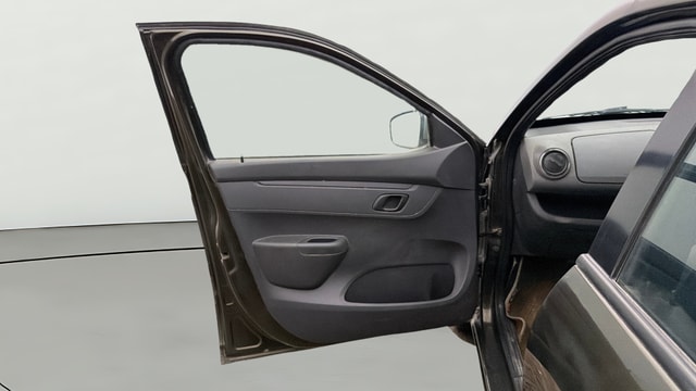 View Renault Kwid Image 30 Used Renault Kwid Image 30