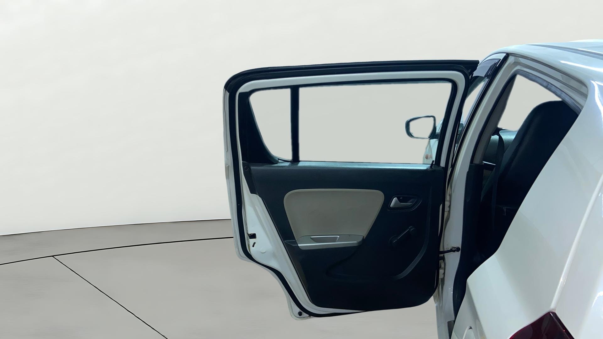 View 2019 Maruti Suzuki Alto K10 LX Image 22 Used 2019 Maruti Suzuki Alto K10 LX Image 22