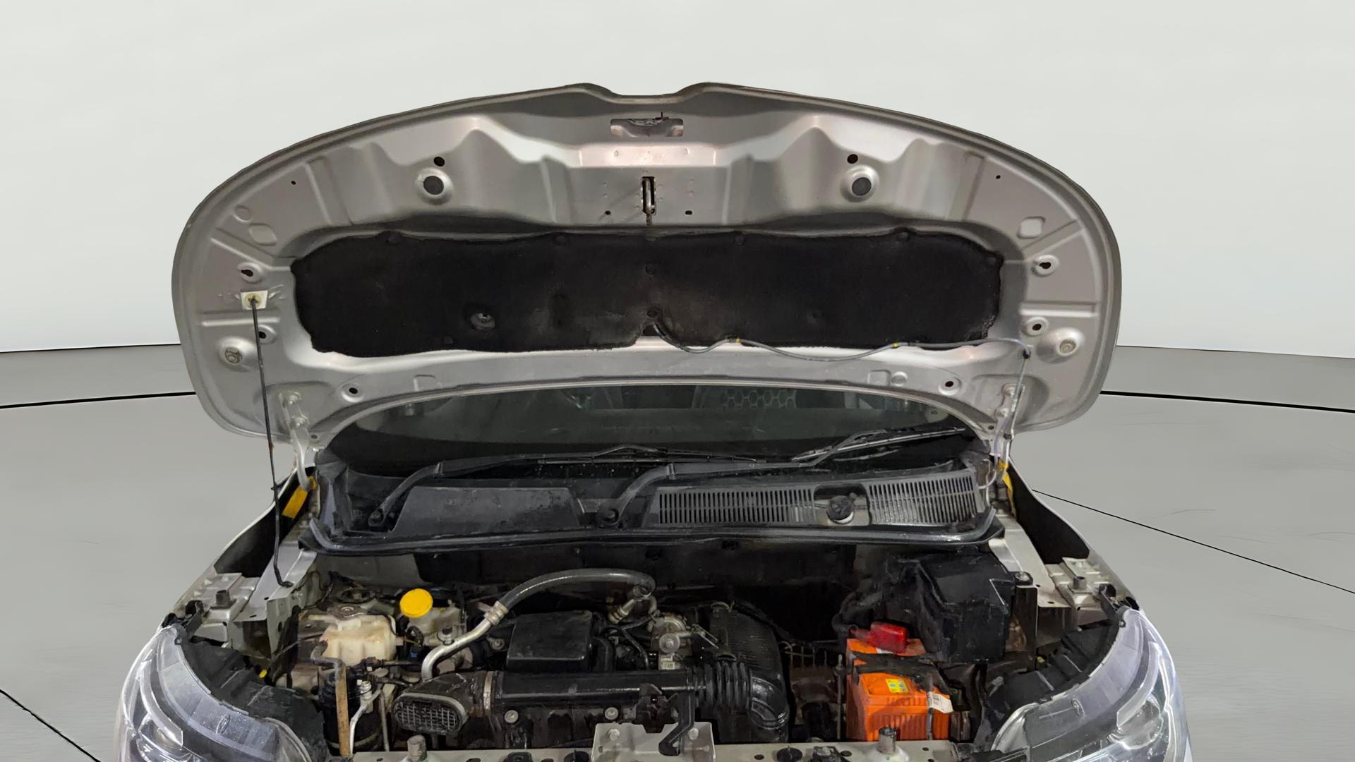 View 2023 Renault Triber RXT Image 32 Used 2023 Renault Triber RXT Image 32