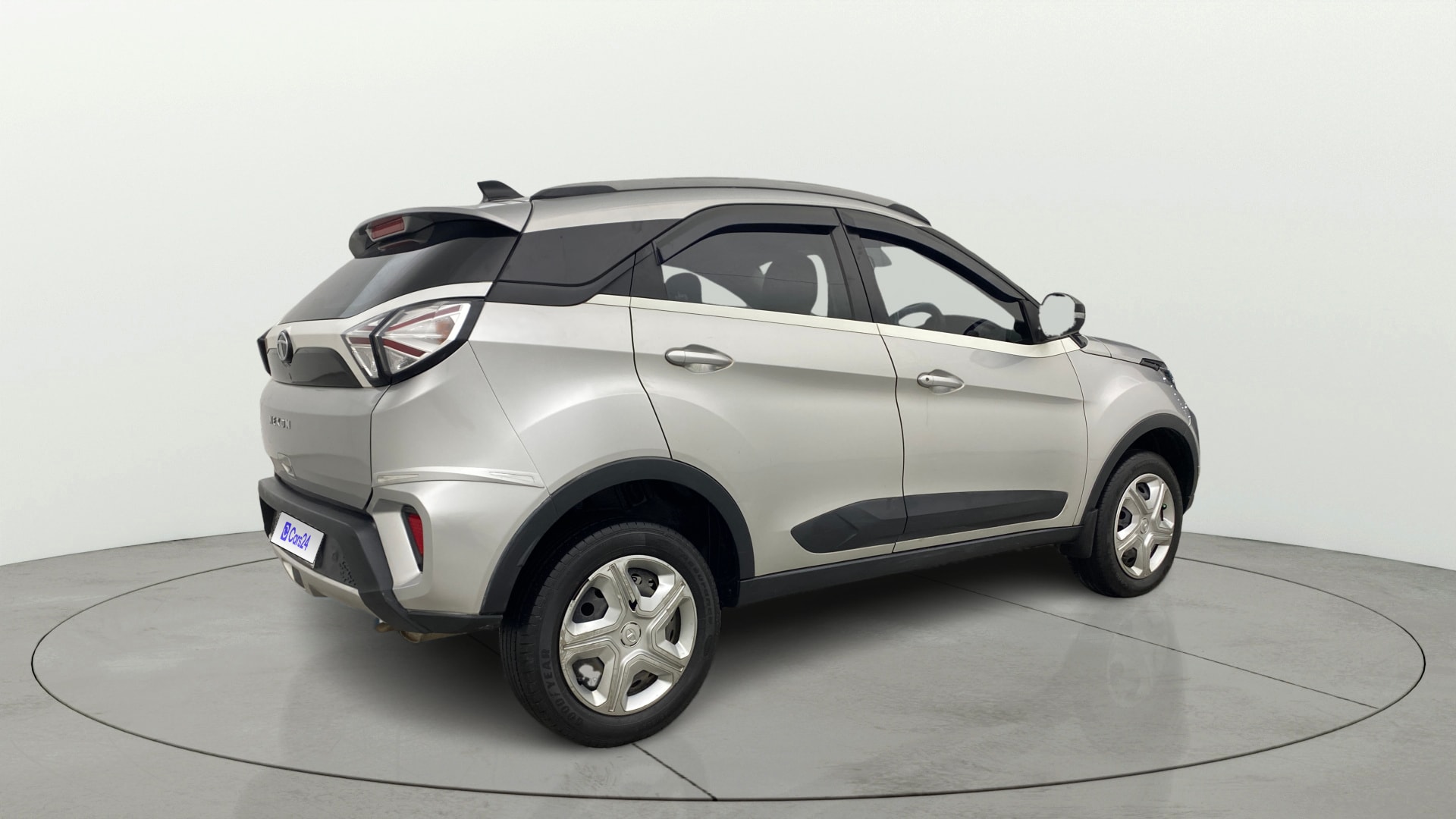 View 2020 Tata Nexon Revotron XZ Image 42 Used 2020 Tata Nexon Revotron XZ Image 42