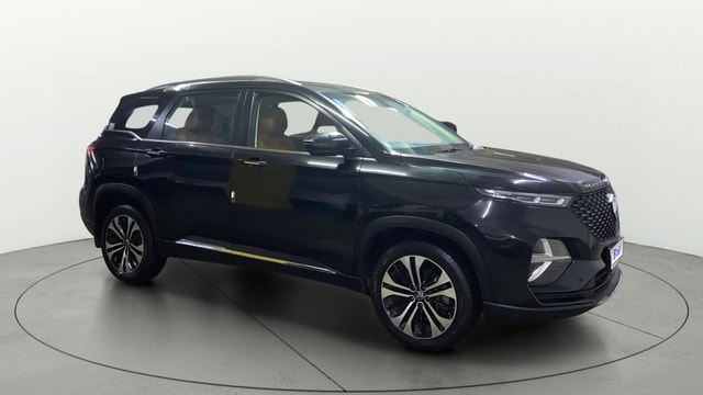 View MG Hector Plus Image 15 Used MG Hector Plus Image 15