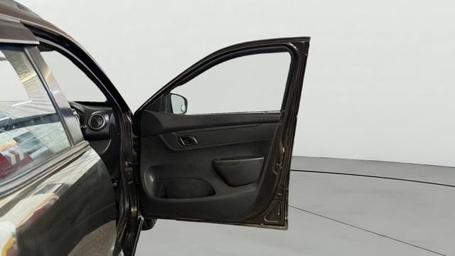 View Renault Kwid Image 43 Used Renault Kwid Image 43