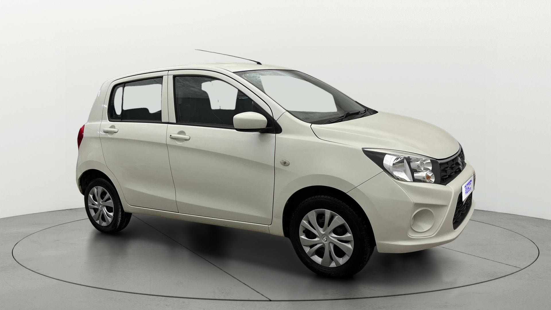 View 2018 Maruti Suzuki 1000 Base Variant Image 35 Used 2018 Maruti Suzuki 1000 Base Variant Image 35