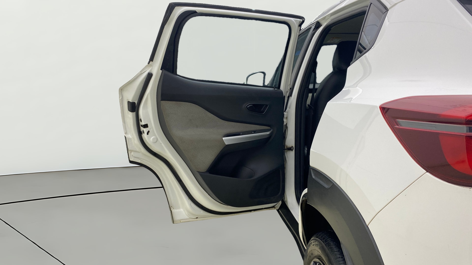 View 2022 Nissan Magnite XE Image 22 Used 2022 Nissan Magnite XE Image 22