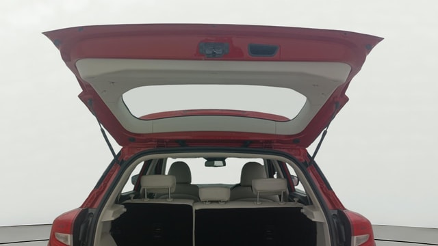 View Mahindra XUV300 Image 32 Used Mahindra XUV300 Image 32