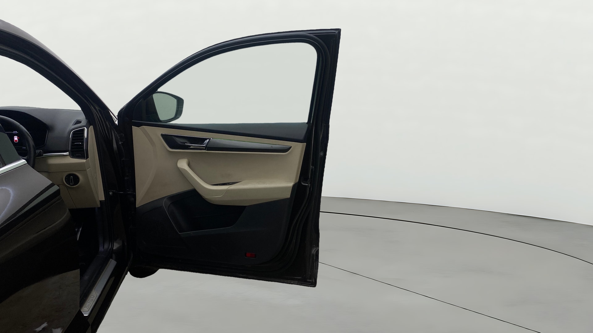 View 2021 Skoda Karoq Style AT Image 48 Used 2021 Skoda Karoq Style AT Image 48