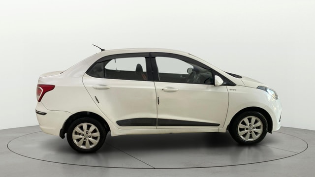 View Hyundai Xcent Image 8 Used Hyundai Xcent Image 8