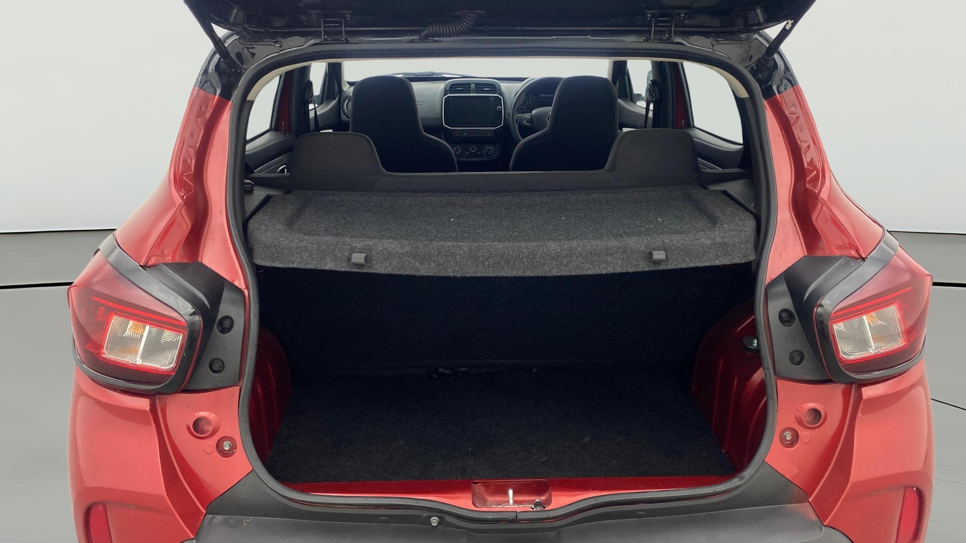 View 2024 Renault Kwid Climber AMT DualTone Image 37 Used 2024 Renault Kwid Climber AMT DualTone Image 37