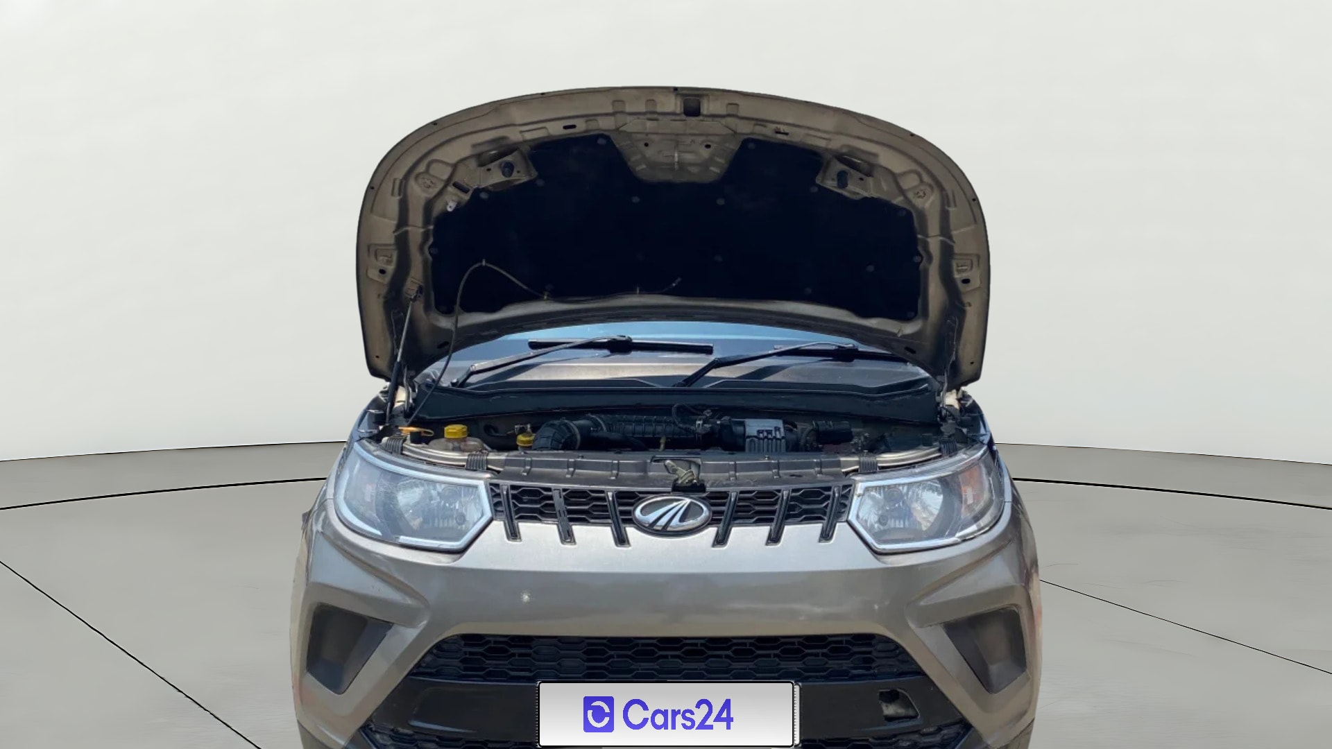 View 2020 Mahindra KUV100 K2 Petrol BS IV Image 32 Used 2020 Mahindra KUV100 K2 Petrol BS IV Image 32