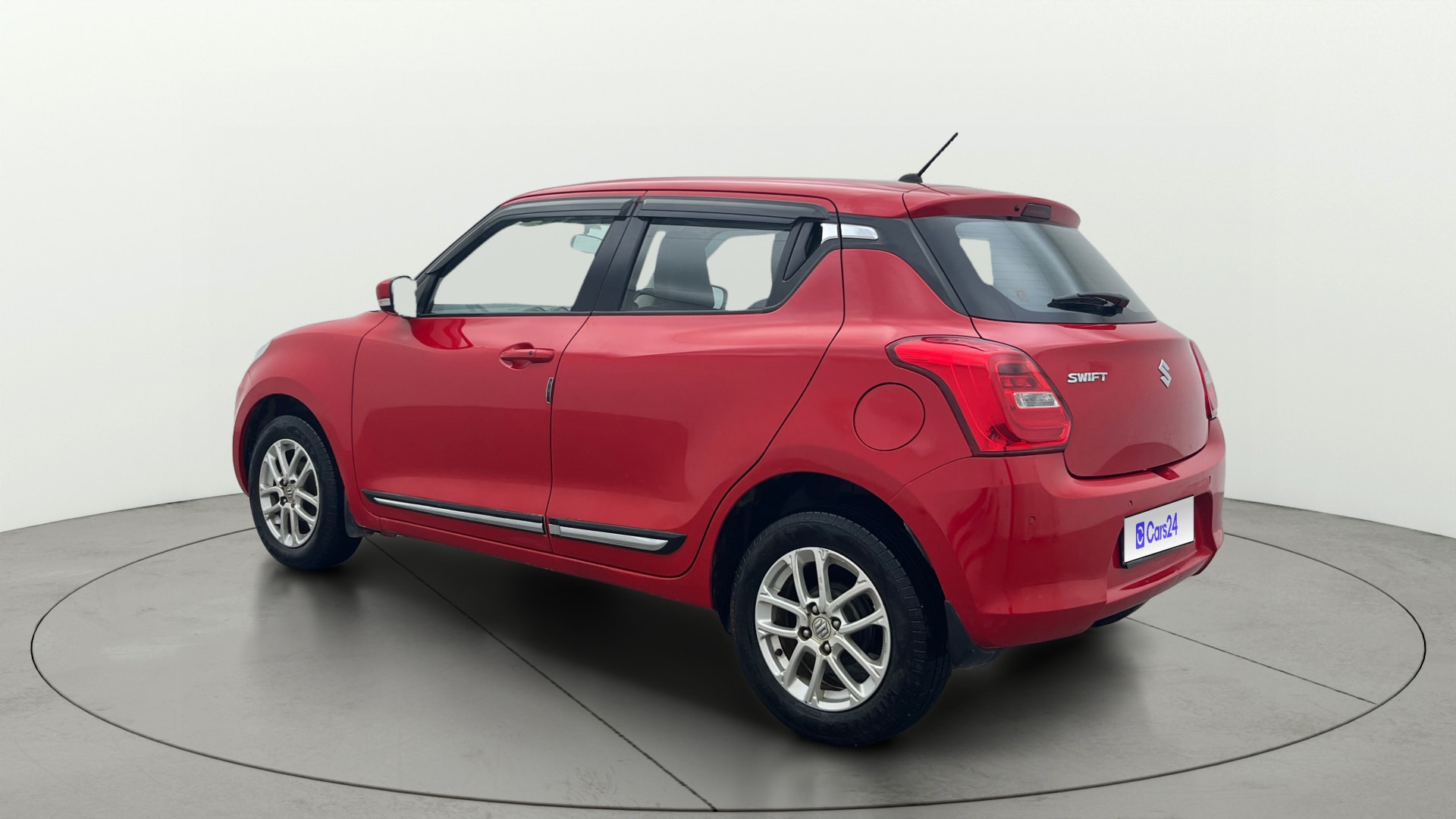 View 2018 Maruti Suzuki 1000 Base Variant Image 2 Used 2018 Maruti Suzuki 1000 Base Variant Image 2