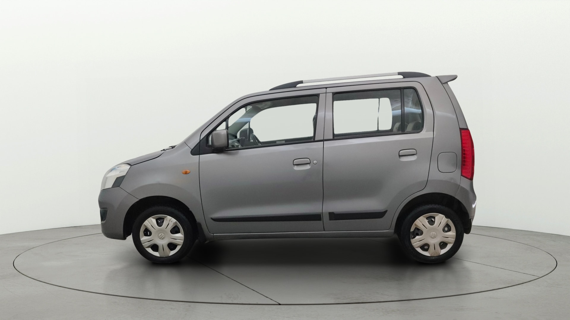 View 2016 Maruti Suzuki 1000 Base Variant Image 5 Used 2016 Maruti Suzuki 1000 Base Variant Image 5